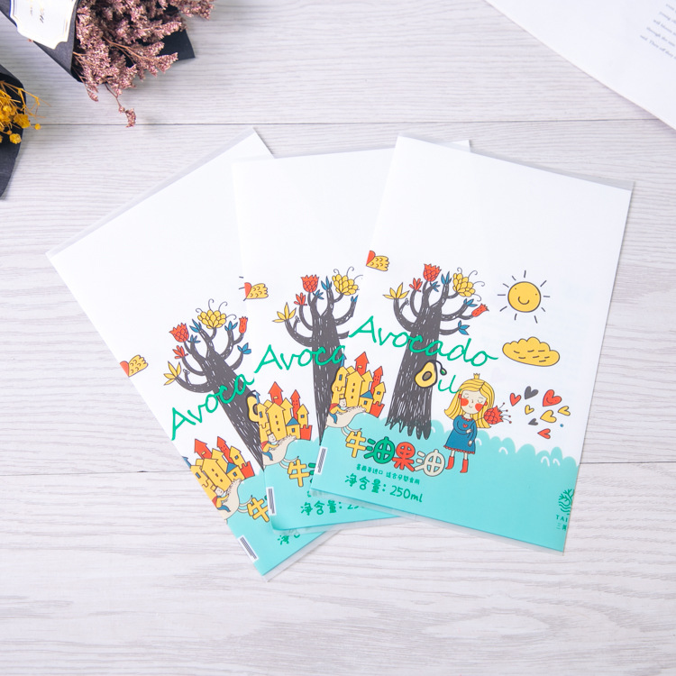 专业定制PVC收缩膜矿泉水热收缩膜泡泡水收缩膜标签定做创意LOGO