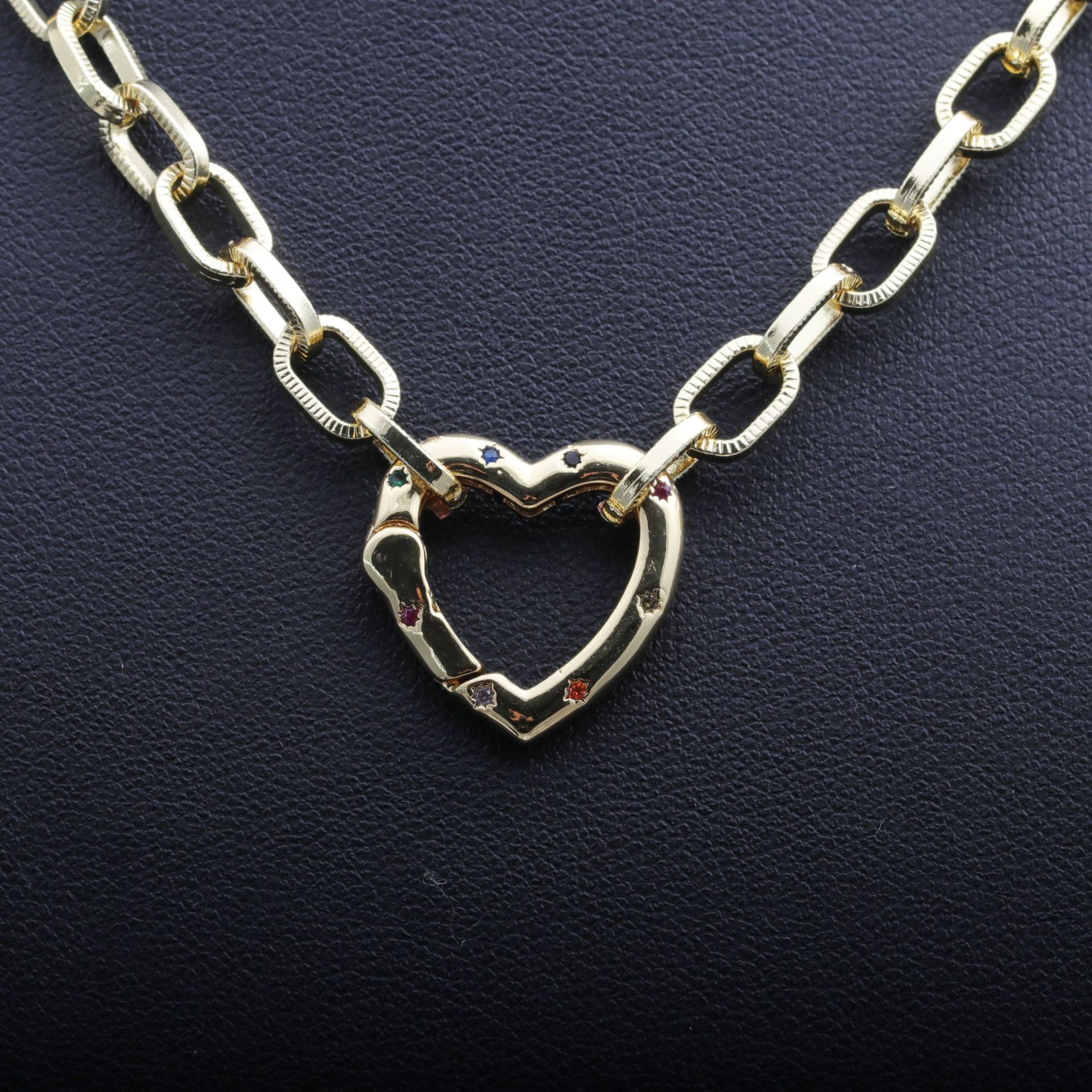 HipHop heart necklacepicture3