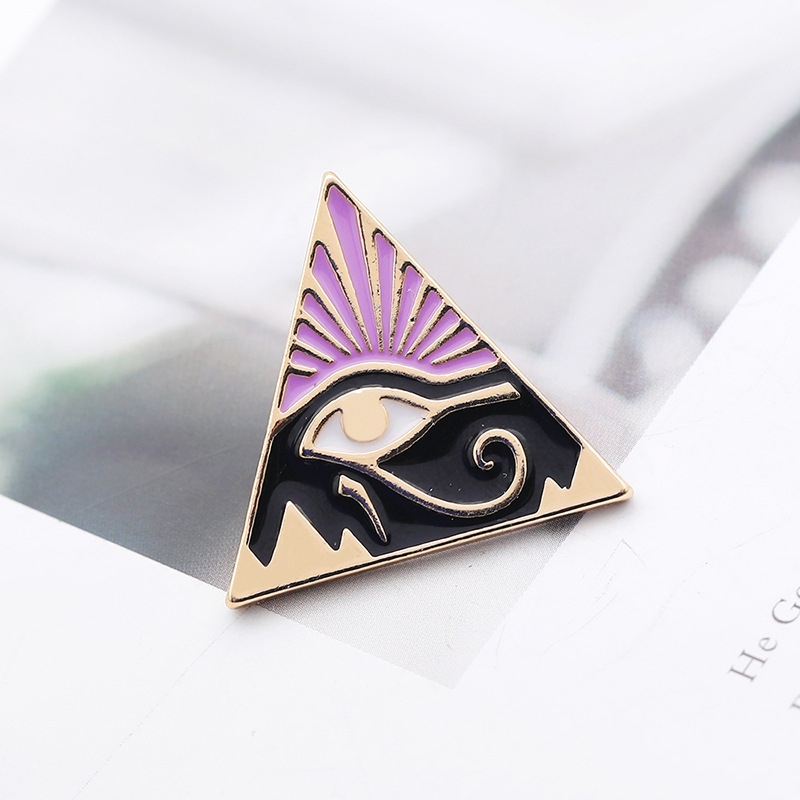 Fashion Personality New Chest Lonely Girl Brooch Egyptian Eye Wild Alloy Drop Oil Denim Shirt Badge Wholesale Nihaojewelry display picture 5