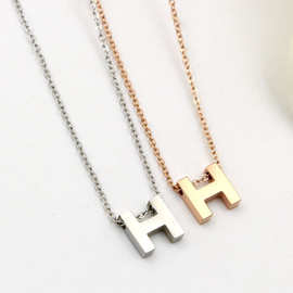 X5-301光面H字母项链 简约时尚百搭镀玫瑰金钛钢短款女式锁骨链