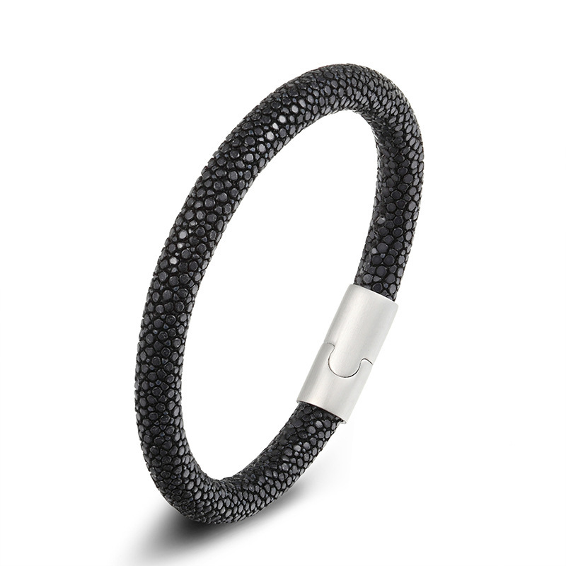8MM Hand-bonded Round Rope Black Real Fish Skin Bracelet Environmentally Friendly Stainless Steel Pearl Fish Skin Bracelet Can Be Customized