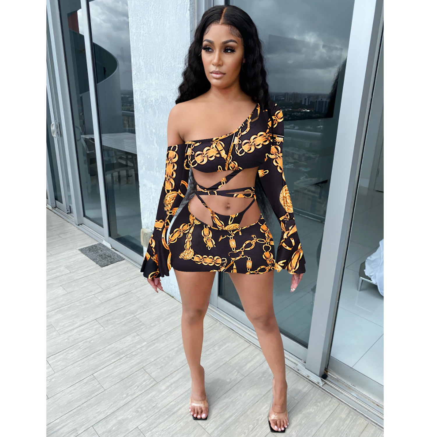 Title 5, Womens Strapping Retro Printed Mini Skirt. Get...