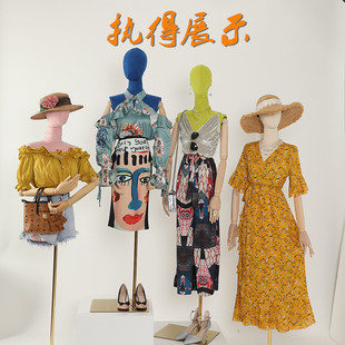 ����Ť��¹Ƥ�qŮģ���߷�����ģ�������b��չʾģ��mannequin