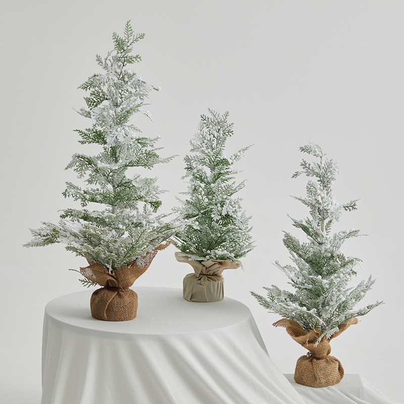 PE flocado nieve rociador escritorio pequeño árbol de Navidad hotel centro comercial escenario de suelo decoración decoración de Navidad