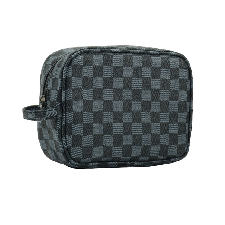 Waterproof nylon capacious travel bag