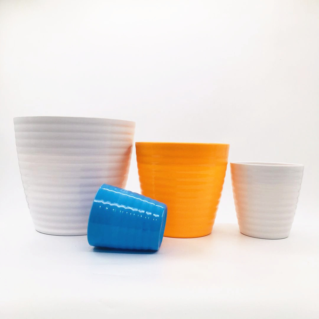 Manufacturers Supply New 4-Size Y35 Series Fine Horizontal Grain Round Plastic Flowerpot details Picture