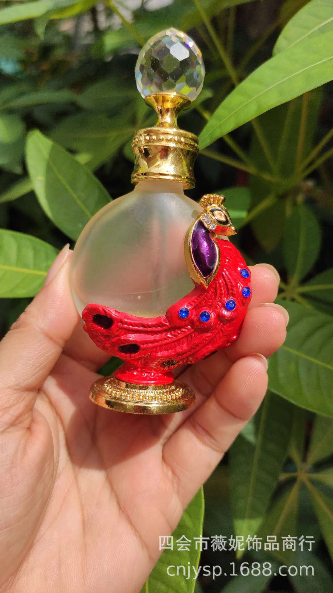 En stock árabe botella de perfume de estilo de Dubai botella vacía botella de perfume botella de aceite esencial botella de aromaterapia proveedor transfronterizo