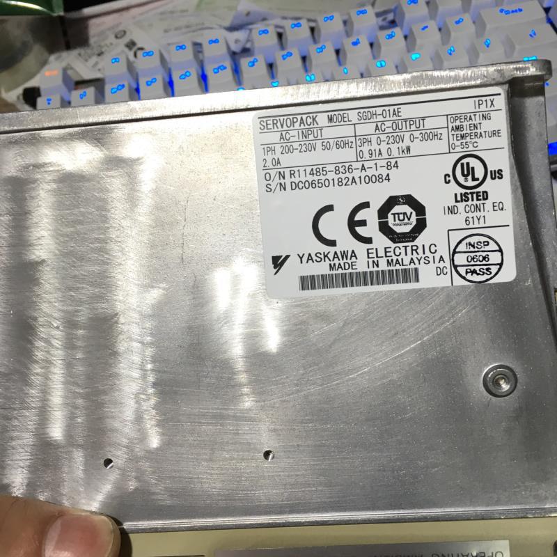 全新YASKAWA SGMJV-08ADE6E，质保1年.