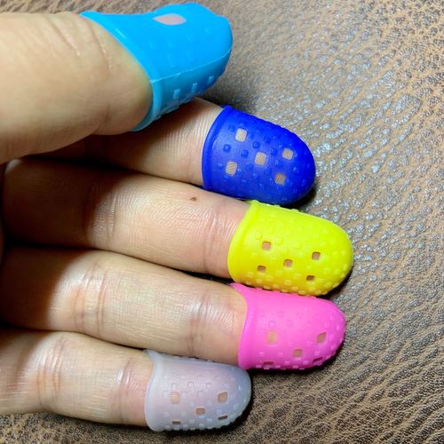 Thickened guitar left hand for beginners, guitar anti-pain finger cot, finger cot, guitar string finger protector