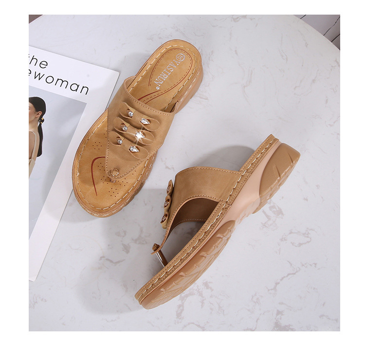 Wholesale of 2021 new style casual high-heeled sandals for women with round heads, cross-border large-sized women's sandals undefined