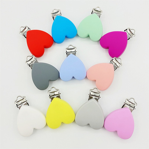 Manufacturer supplies heart-shaped silicone pacifier clip DIY duckbill clip infant pacifier anti-falling chain