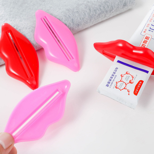 Creative Korean multi-purpose squeezer, multi-purpose lip toothpaste squeezer, kissing toothpaste squeezer