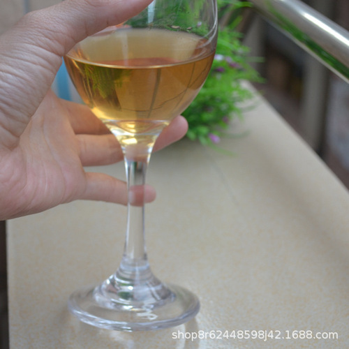 金达莱玻璃红酒杯3057高脚杯葡萄酒杯300ml2只套装加厚高脚杯
