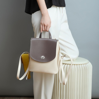 书包双肩包女2022新款时尚真皮背包百搭大容量韩版高中女包森系