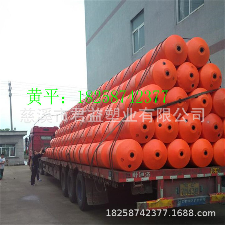 500x700穿钢丝绳塑料浮筒 青岛PE聚乙烯海洋浮筒批发