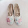 Chinese style new pattern Cotton Embroidery Flower A pedal Pure handwork leisure time Cloth shoes Manufactor Direct selling Mixed batch