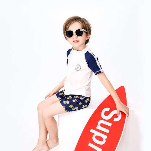 Children's swimsuit boy's split long-sleeved beach sun protection quick-drying swimsuit boy medium and large children's swimming trunks suit swimsuit