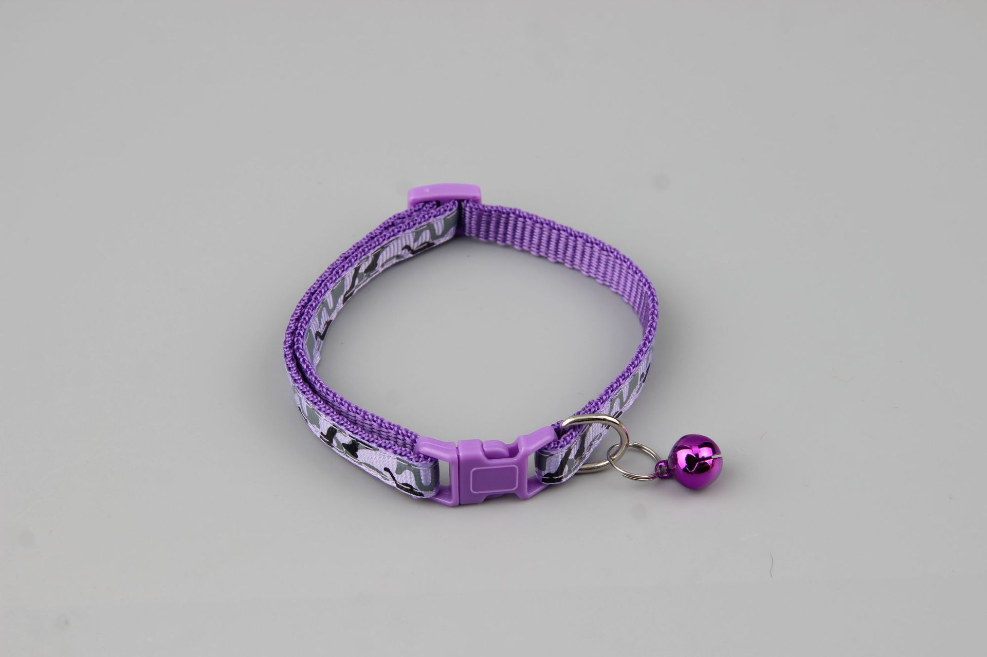 Mascotas 1.0 collar collar de campana de camuflaje collar de gato al por mayor fábrica directa