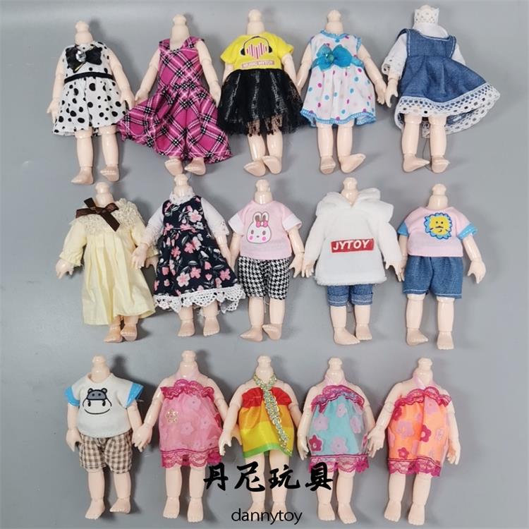 新款8分娃娃衣服裙子17厘米小娃娃衣服休闲套装连衣裙娃娃衣服