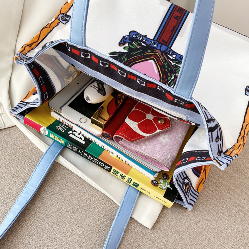 Canvas Bucket Bag 2024 Trendy Fashion Korean Style Bags Famous and Versatile Large Capacity Crossbody Bag