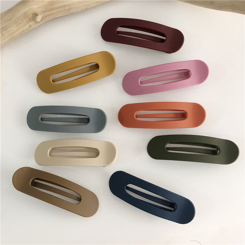 20g Weight Hair Clip Hair Accessories Type Birthday Occasion Plastic Material Solid Color Pattern Women'S Gender Simple Style Style Simple Style Solid Color Plastic Hair Clip 1