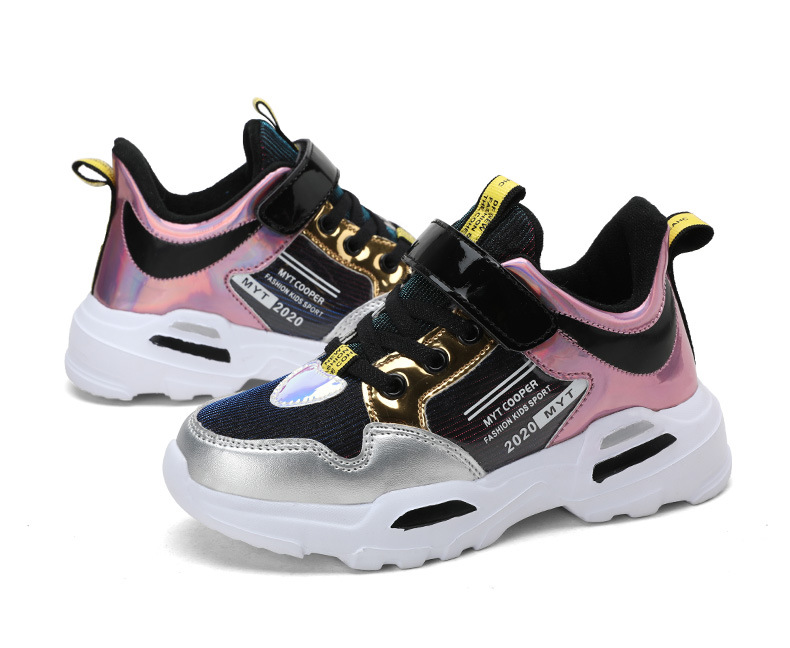 Winter new girls sports shoes laser illusion gradient leather light casual female baby shoespicture2