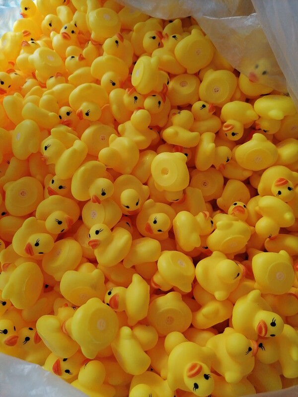 Environmental protection material water duck duckling duckling yellow duck mother duck small net duck 3C certification Environmental protection material water duck duckling duckling yellow duck mother duck small net duck 3C certification