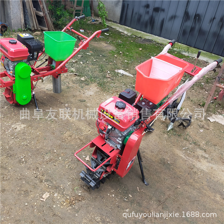 晨轩 农用履带式犁地机 新型坡地耕耘机 多功能播种除草施肥机64