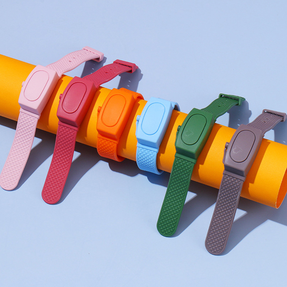 Portable Silicone Bracelet Hand Sanitizer Bracelet Set Can Store Hand Sanitizer Bracelet Pink Plus20ml Bottle