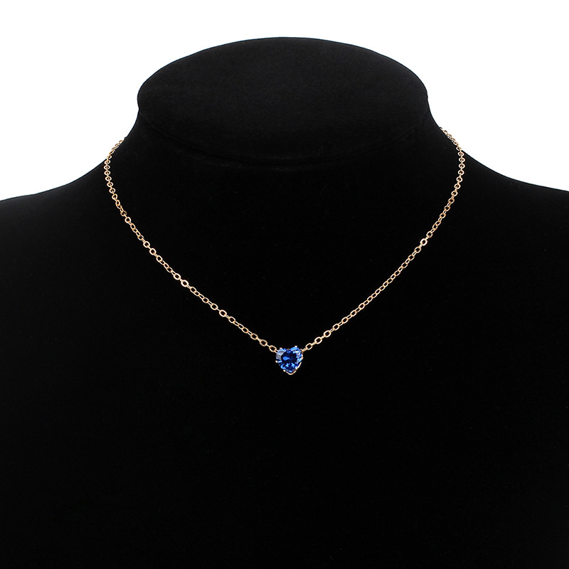 New Products Simple Alloy Chain Crystal Necklace Color Fashion Heart-shaped Zircon Clavicle Chain Wholesale Nihaojewelry display picture 14