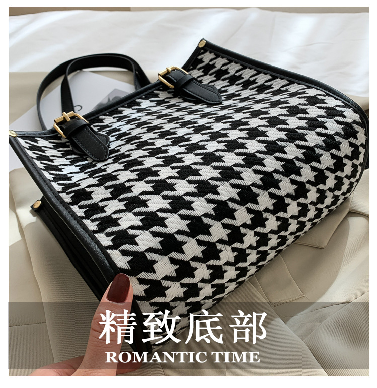new trendy fashion allmatch  simple casual oneshoulder tote bagpicture18