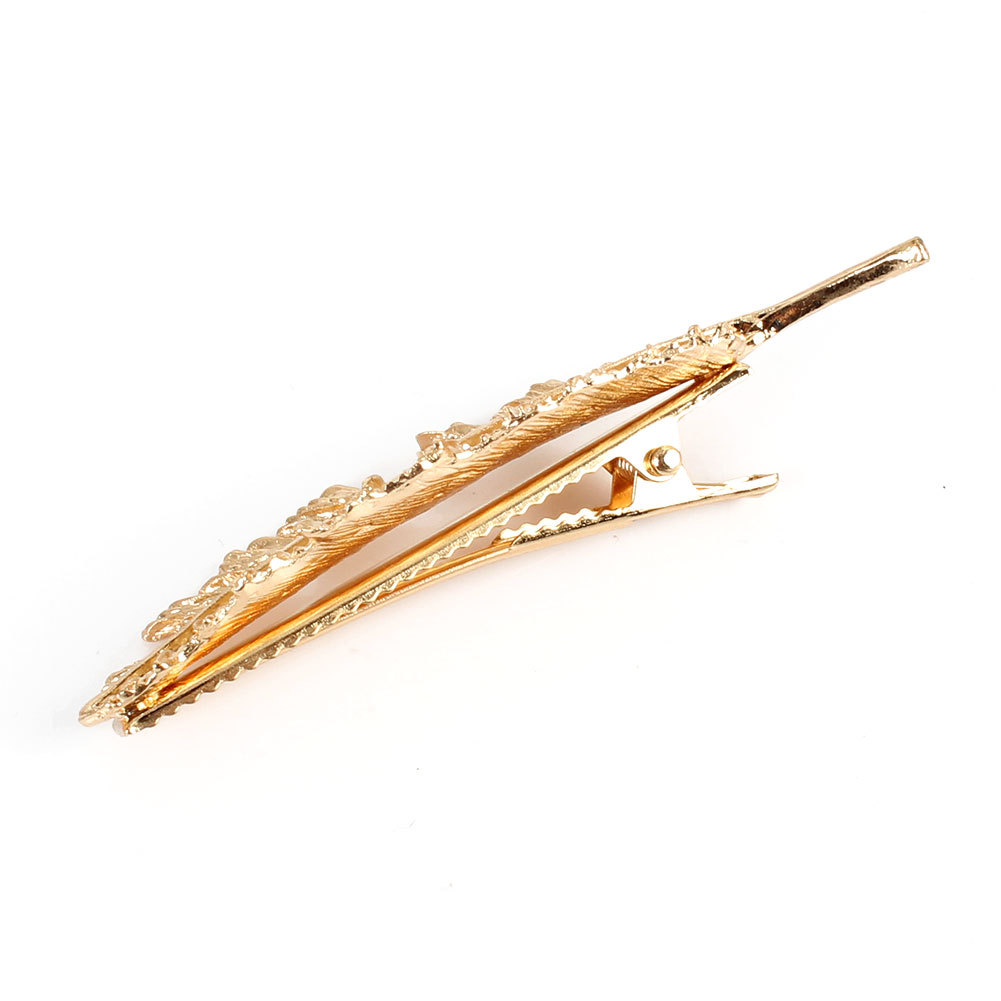 New Style Simple Metal Hairpin Golden Leaves Jewelry Duckbill Side Clip Headdress Wholesale Nihaojewelry display picture 4