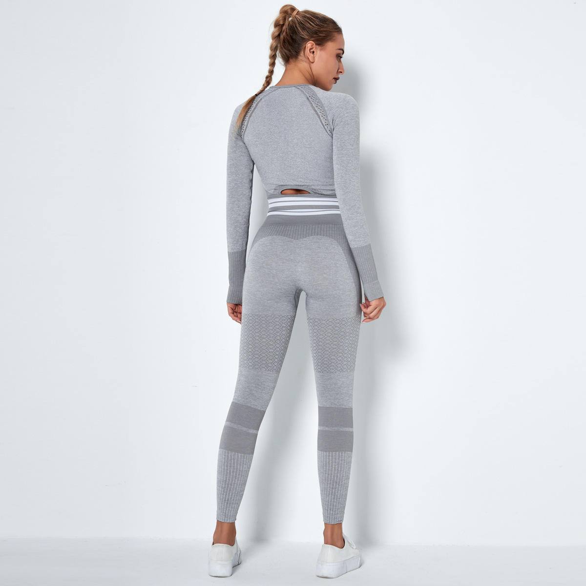 seamless knitted quick-drying long-sleeved fitness suit NSNS10722