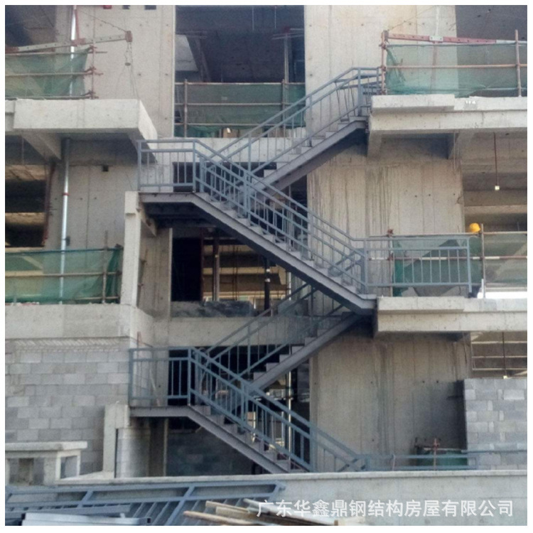 户外钢结构楼梯制作设计室内钢结构楼梯钢结构消防楼梯搭建-阿里巴巴