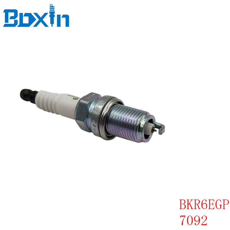 Applicable to NGK Platinum spark plug ngk7092 quality assurance BKR6EGP in stock wholesale production