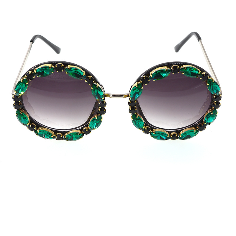 10g Weight Unisex Gender Retro Style Red, Green Color New Sunglasses Korean Diamond Women's Rhinestone Glasses 1