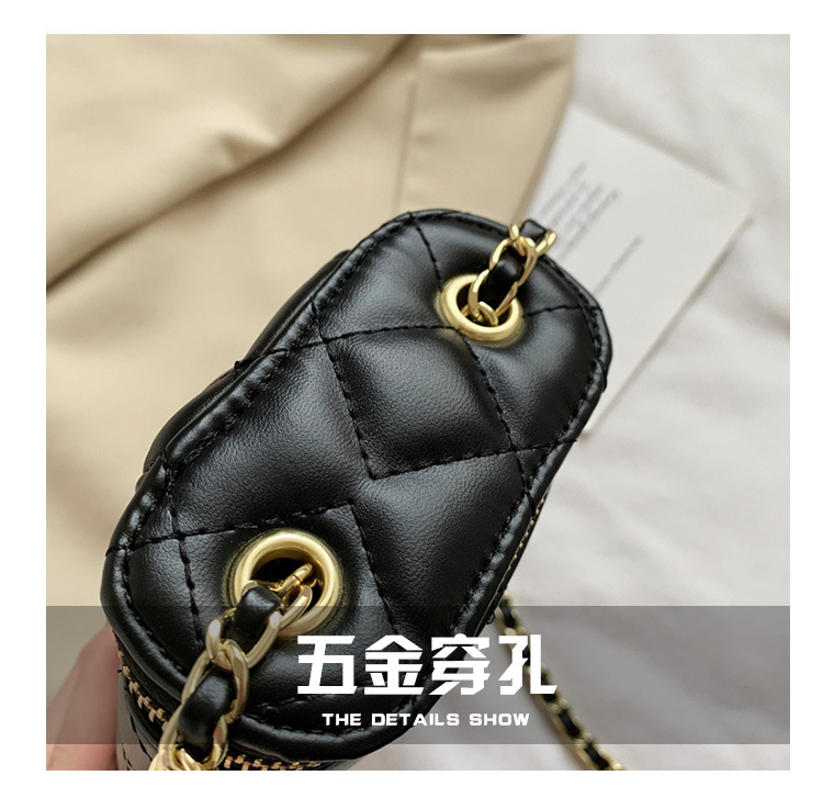 New Fashion Rhombus Chain Bag display picture 17