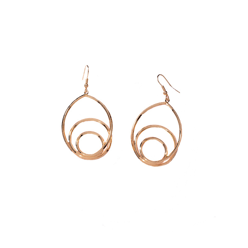 New Golden Fashion Exaggered Style Round-shaped Earrings Wholesale Nihaojewelry display picture 6