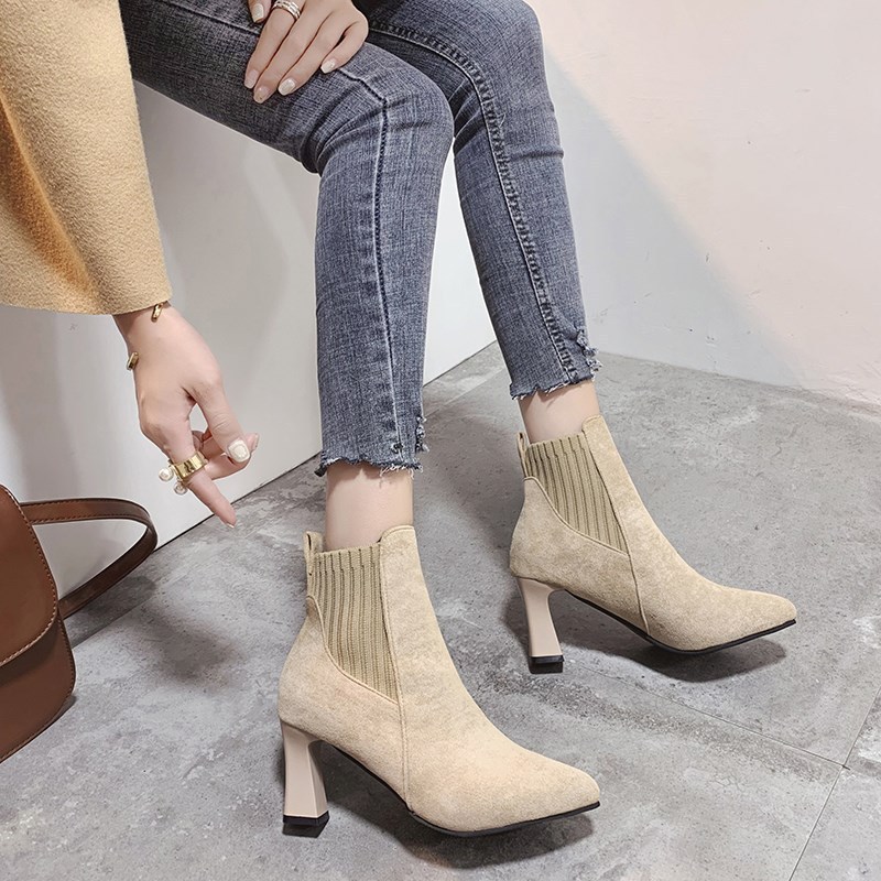 Calcetines botas para mujer 2020 Otoño e Invierno Nuevo dedo del pie puntiagudo tacón grueso tacones altos celebridad de Internet botas finas botas cortas elásticas para mujer al por mayor image 3
