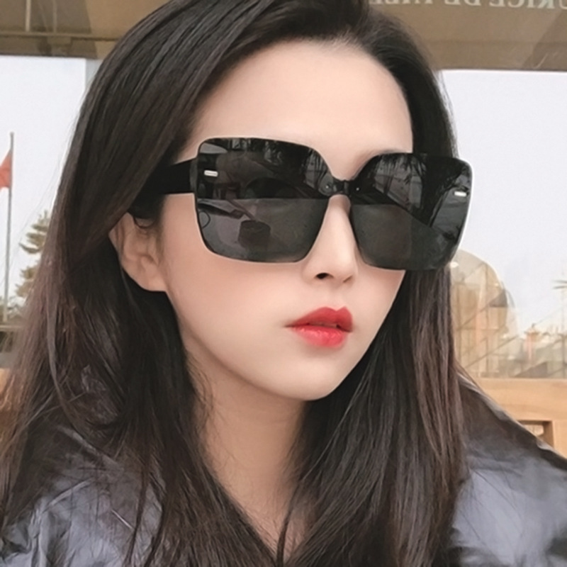 60g Weight Full Frame Glasses Structure Sunglasses Classification UV400 Protection, Resin Lens Material Square Glasses Style Street Occasion Solid Color Pattern Women'S Gender Fashion Style Fashion Solid Color UV400 Protection Resin Square Full Frame Women's Sunglasses