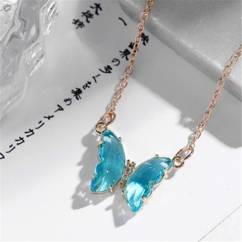 Fashion Simple Style Butterfly Alloy Plating Artificial Crystal Women's Necklace display picture 3
