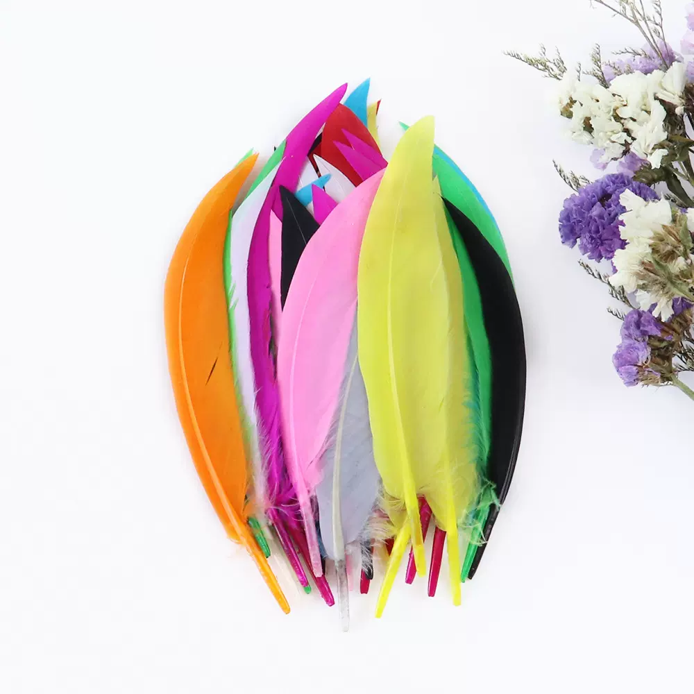 批发手工DIY彩色马卡龙羽毛鹅毛小弯刀混色服装饰品摆件辅料