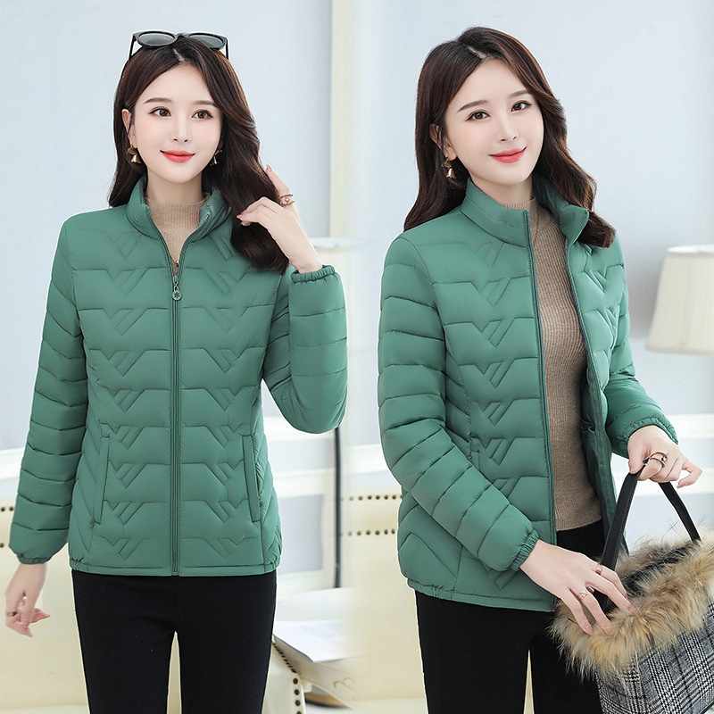 2021 nueva chaqueta de algodón de pluma para mujeres corta y delgada chaqueta de algodón coreana delgada chaqueta de algodón de invierno image 4