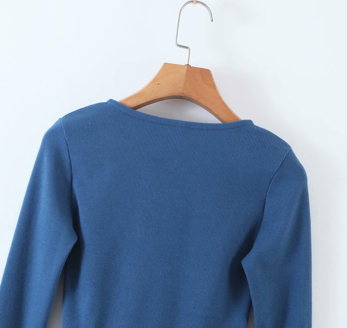 flared sleeve sweater top   NSAM17577