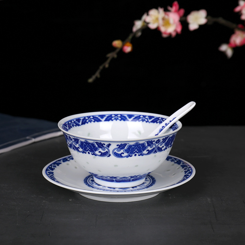 青花陶瓷饭碗老式创意家用碗景德镇复古釉下彩餐具玲珑套装碗大号