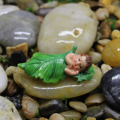 Creative micro-landscape ornaments, flower fairy characters, cute simulation flower pots, gardening resin succulent plant decorations