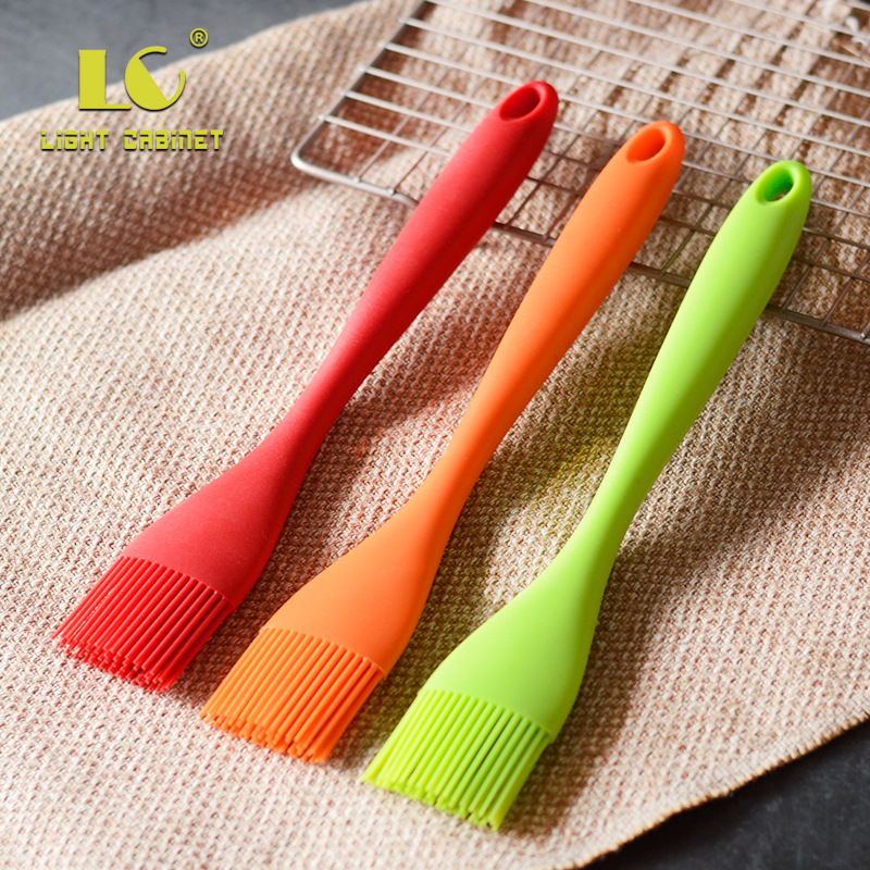 一体实色大号弯头硅胶刷 硅胶扫 无缝食品级耐高温油刷 烘焙工具