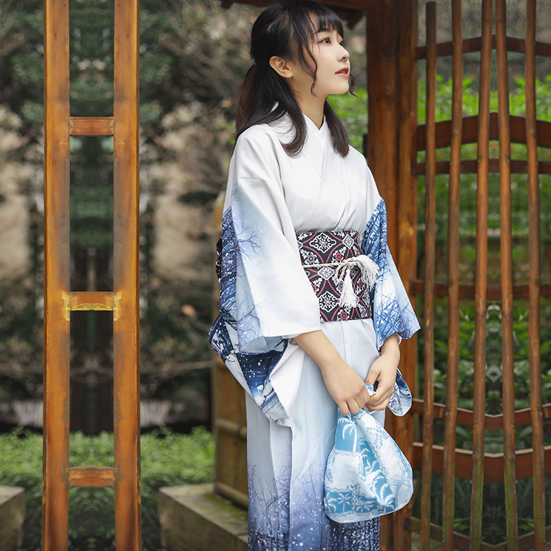 2020新款日本和服女正装水墨雪原改良版和服免熨材质