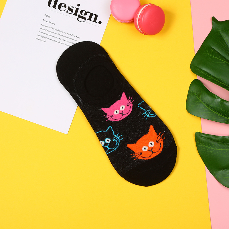 Unisex/Men and women can be personalized cartoon super short tube (boat socks) socks