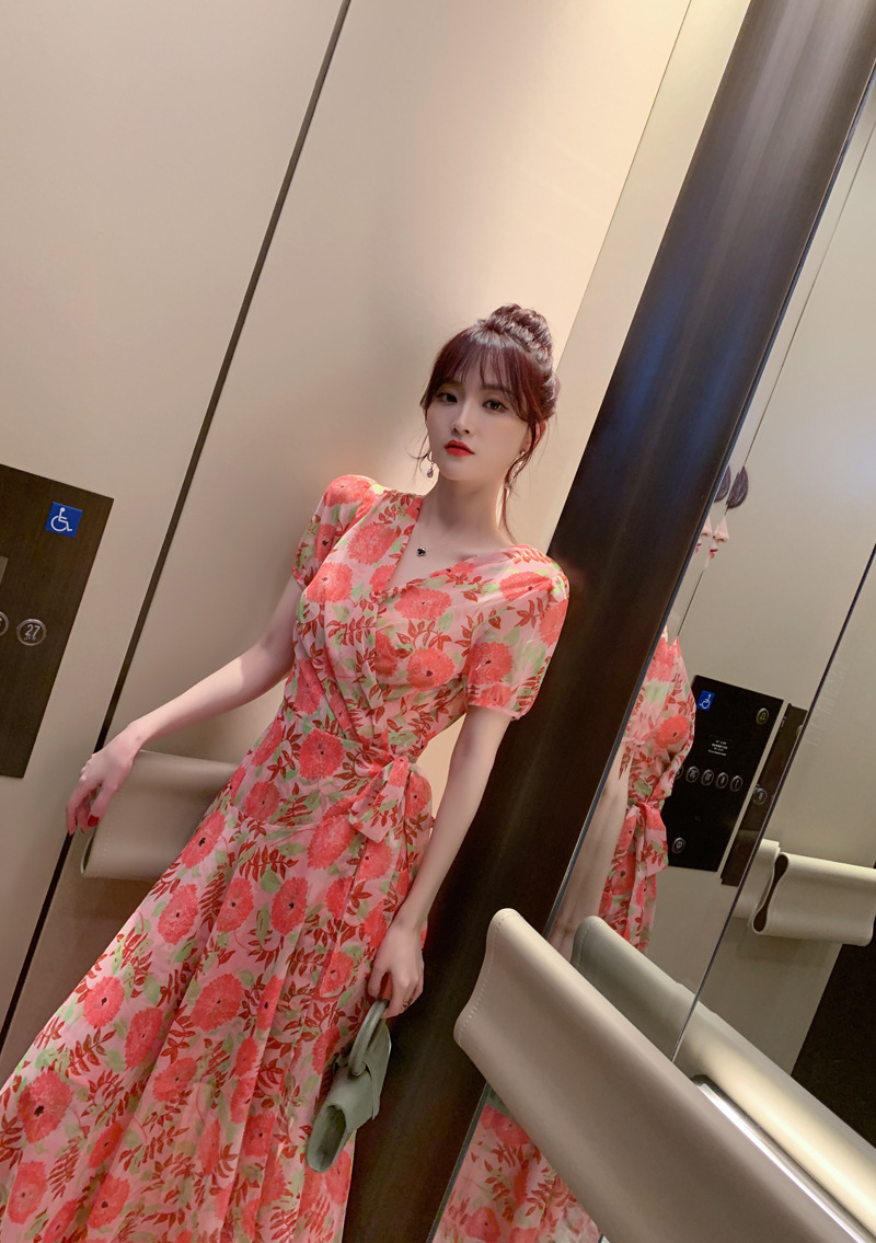 Đầm maxi nữ cổ V cao eo in họa tiết voan dài — Đỏ dưa hấu chi tiết 5